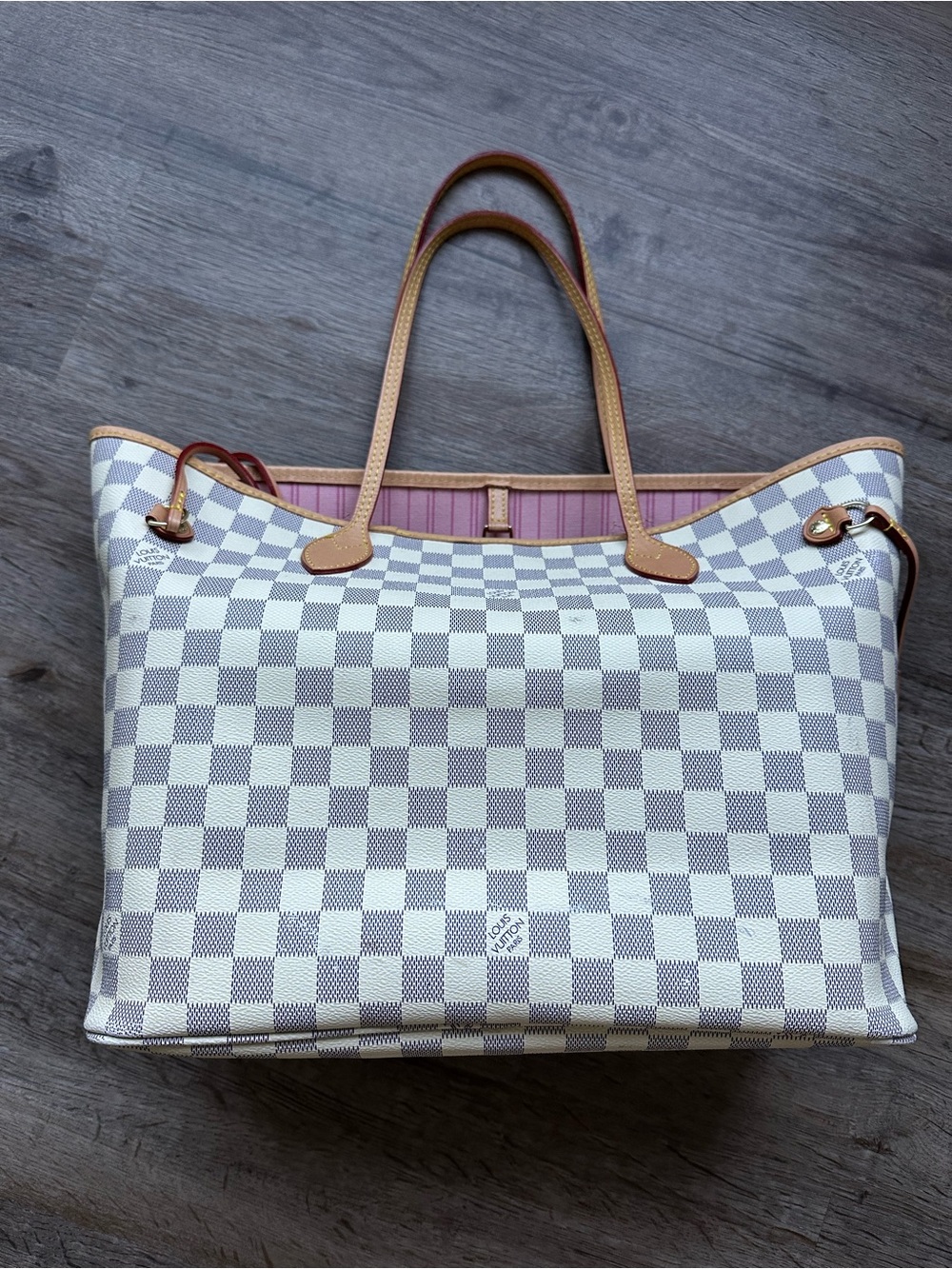 Louis Vuitton Damier Azur Tote with Pink Interior - Picture 5 of 9